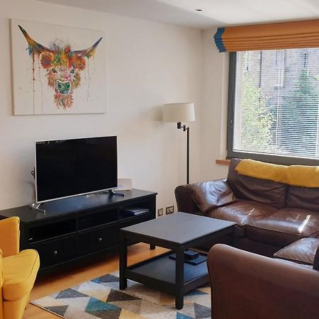 Altido Alluring 3Br Apt Near The Centre With Parking EDI Exterior photo