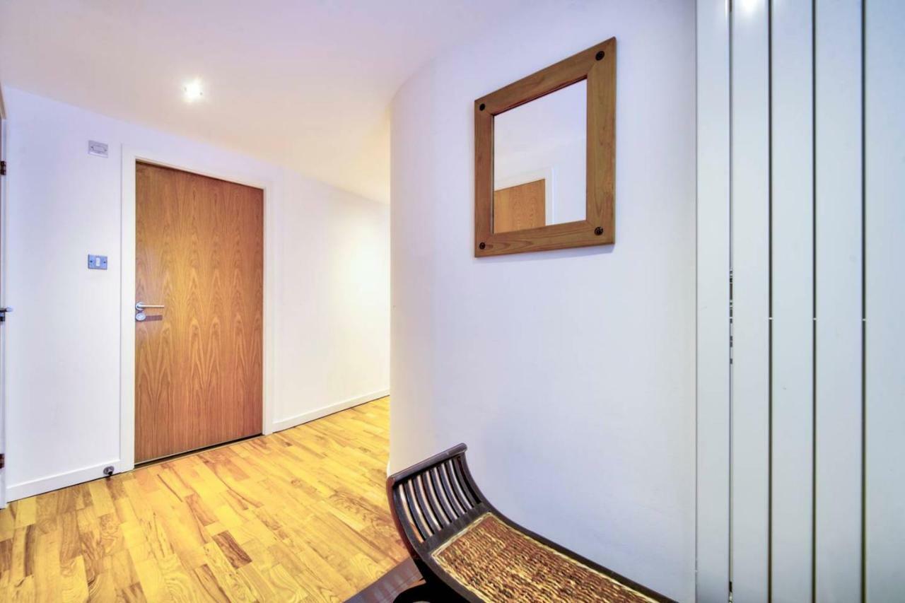 Altido Alluring 3Br Apt Near The Centre With Parking EDI Exterior photo